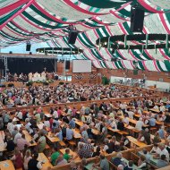 Gottesdienst beim Gäubodenfest